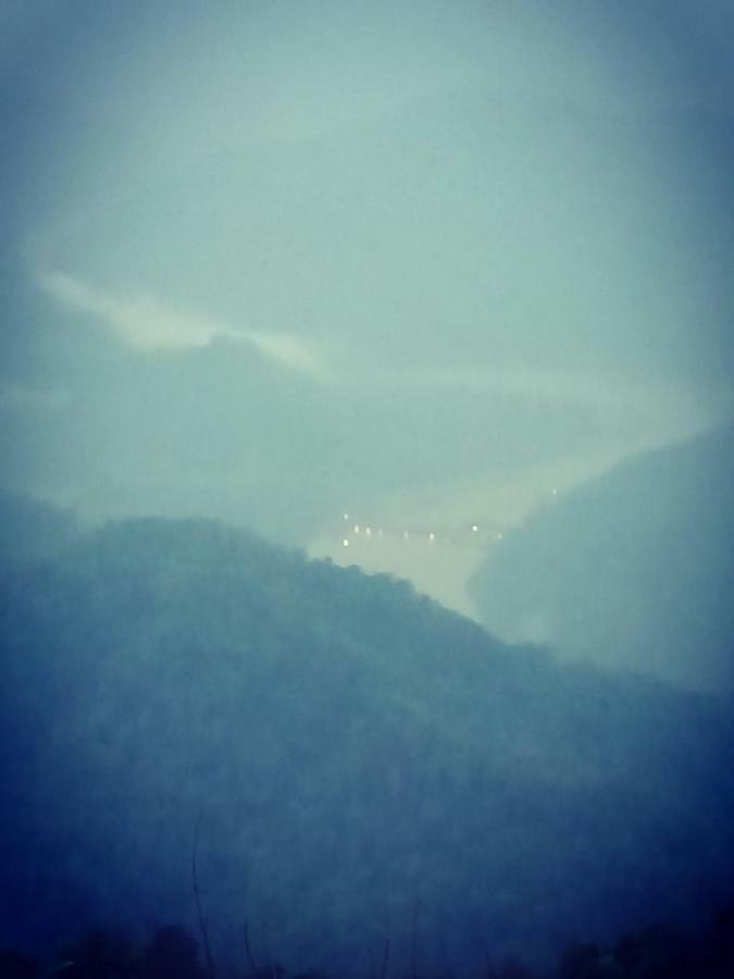 Ale Chojeke Appartement Kalimpong Buitenkant foto